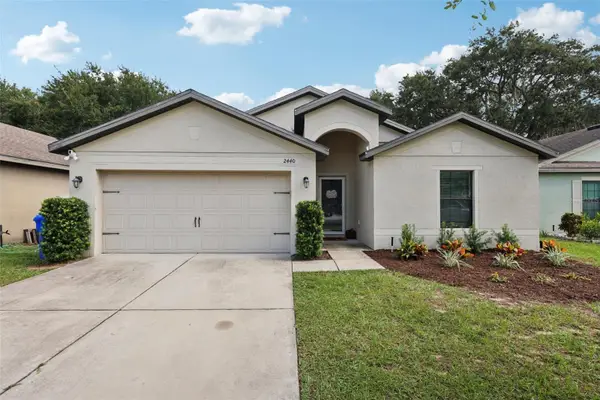 2440 Bracknell Forest Trail, TAVARES, FL 32778