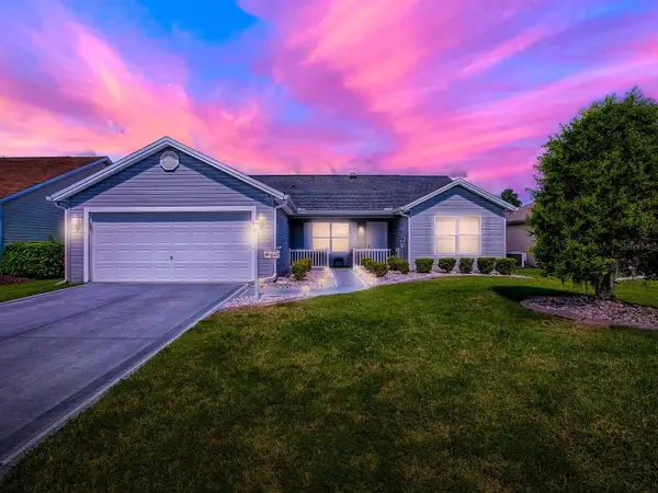 2412 Merida Circle, THE VILLAGES, FL 32162