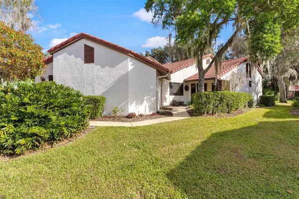 401 Clusterwood Drive, YALAHA, FL 34797