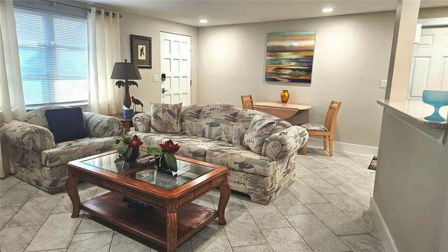 516 Villas Drive, Venice, FL 34285 - Image #3