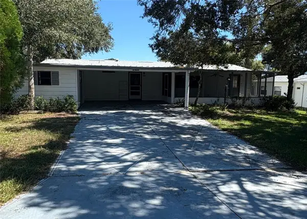 25034 Betton Hill, LEESBURG, FL 34748