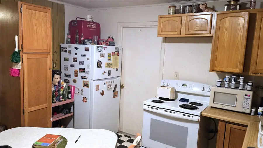 372 W Collins Street, Umatilla, FL 32784 - Image #3