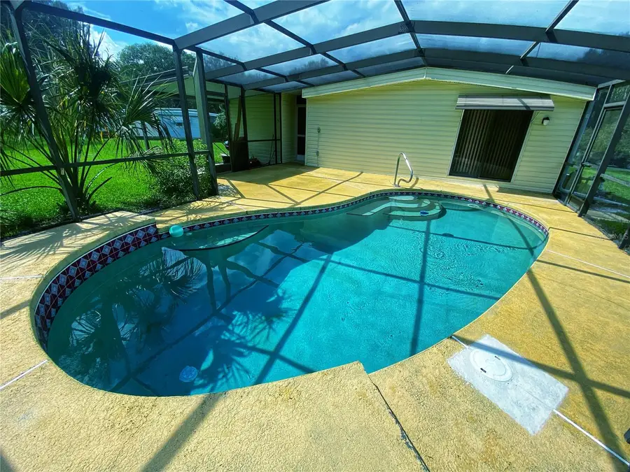 348 Ivanhoe Circle, Lady Lake, FL 32159 - Image #2