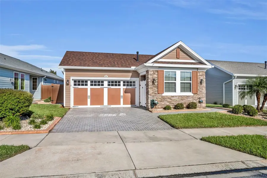 397 Alcove Drive, Groveland, FL 34736 - Image #3