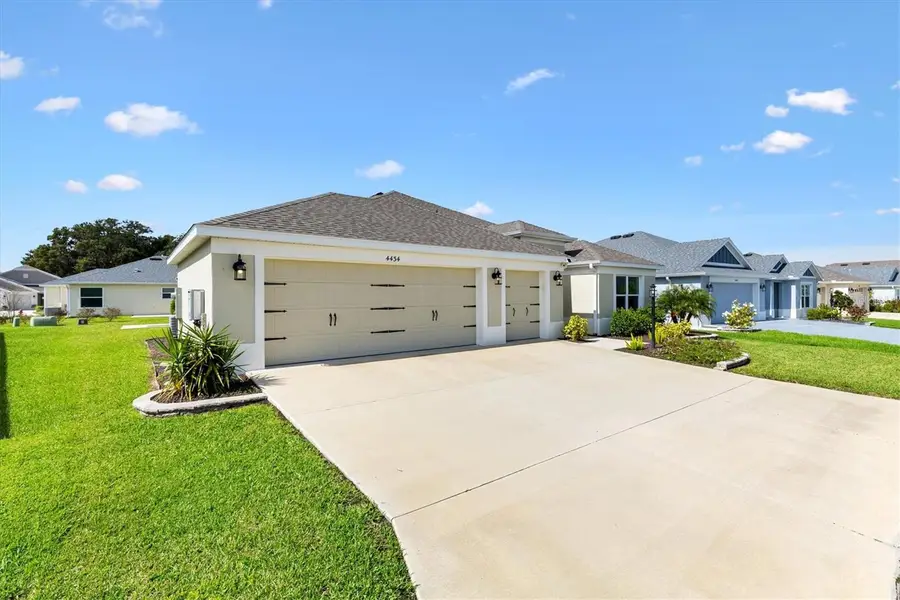 4434 Shockoe Circle, The Villages, FL 32163 - Image #2