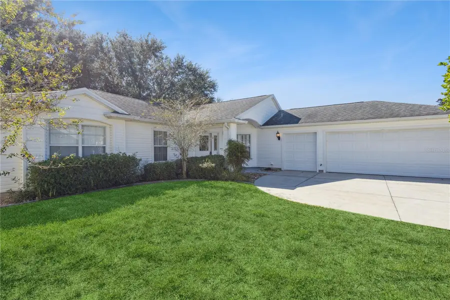 4936 Sawgrass Lake Circle, Leesburg, FL 34748 - Image #2