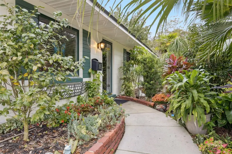 635 Michigan Street, Mount Dora, FL 32757 - Image #2