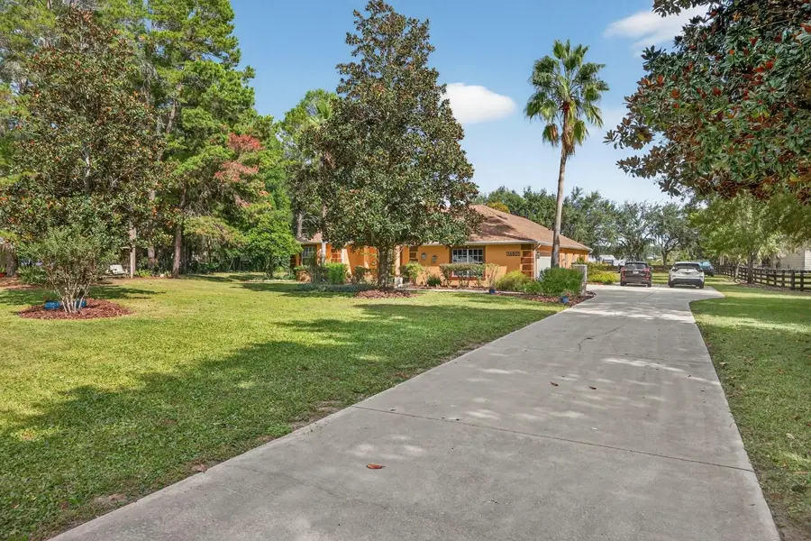 36801 Nashua Boulevard, Sorrento, FL 32776 - Image #3