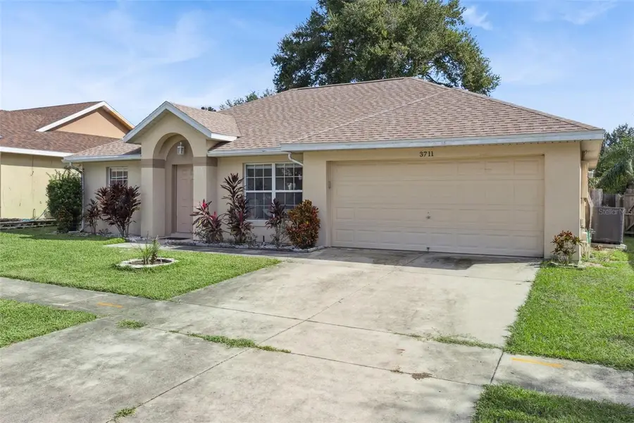 3711 Meadow Green Drive, Tavares, FL 32778 - Image #2