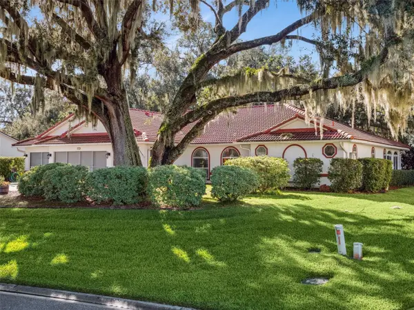 5609 Rosewall Circle, LEESBURG, FL 34748