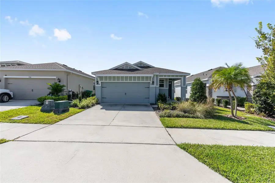8004 Penrose Place, Wildwood, FL 34785 - Image #3
