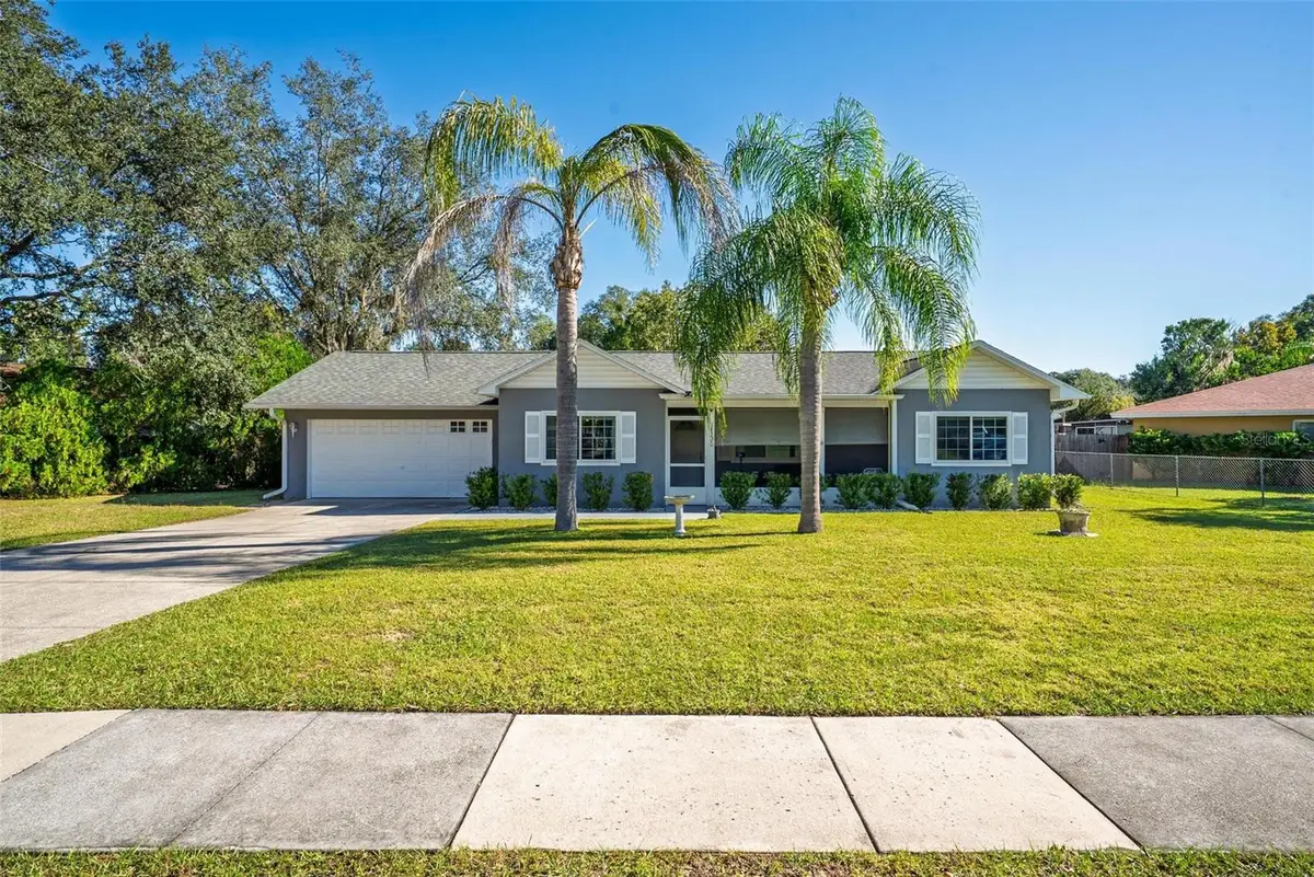 34220 Black Bass Circle, Fruitland Park, FL 34731 - Image #1