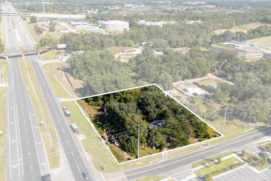 2009 Robie Avenue, Mount Dora, FL 32757 - Image #3