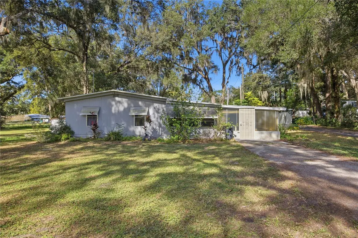 235 Griffin View Drive, Lady Lake, FL 32159 - Image #1