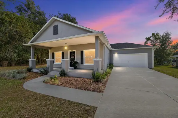 4024 Elm Street, LADY LAKE, FL 32159