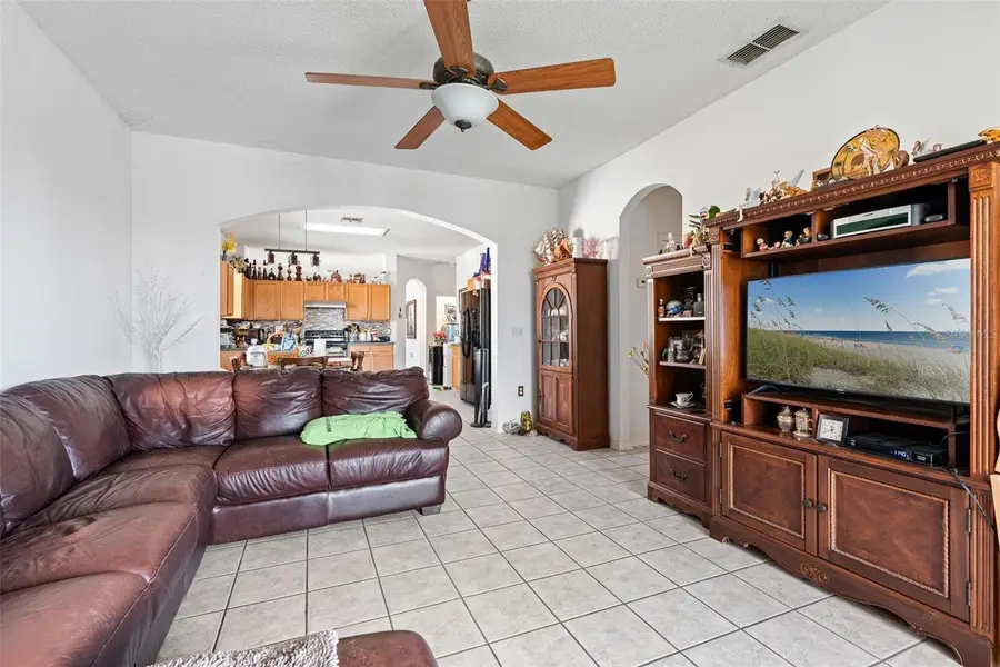 13008 Grand Bank Lane, Orlando, FL 32825 - Image #2