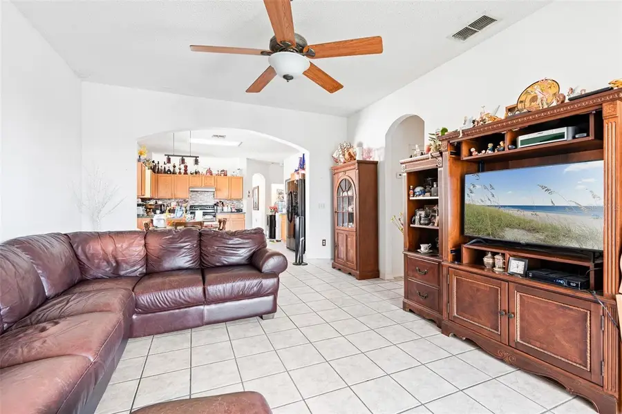 13008 Grand Bank Lane, Orlando, FL 32825 - Image #3