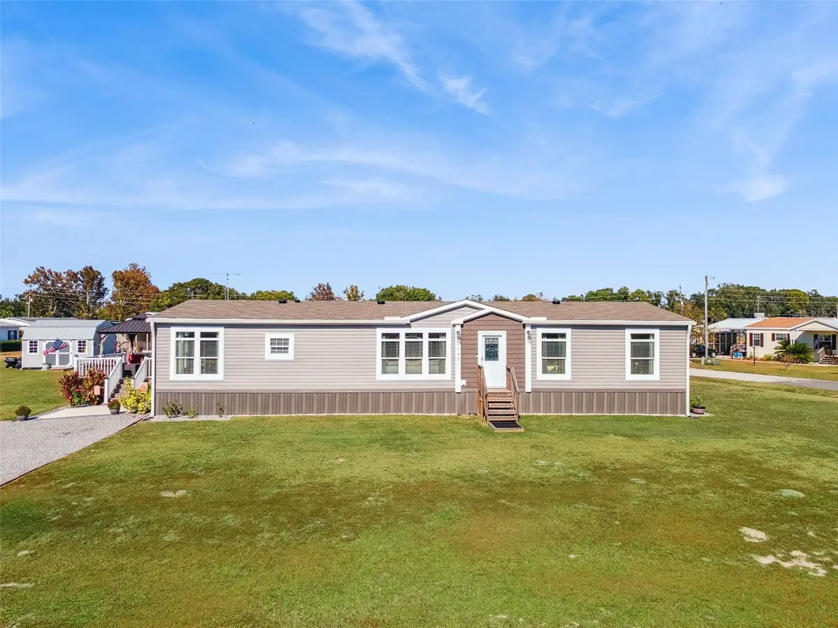 1193 NW 12th Lane, Lake Panasoffkee, FL 33538 - Image #1