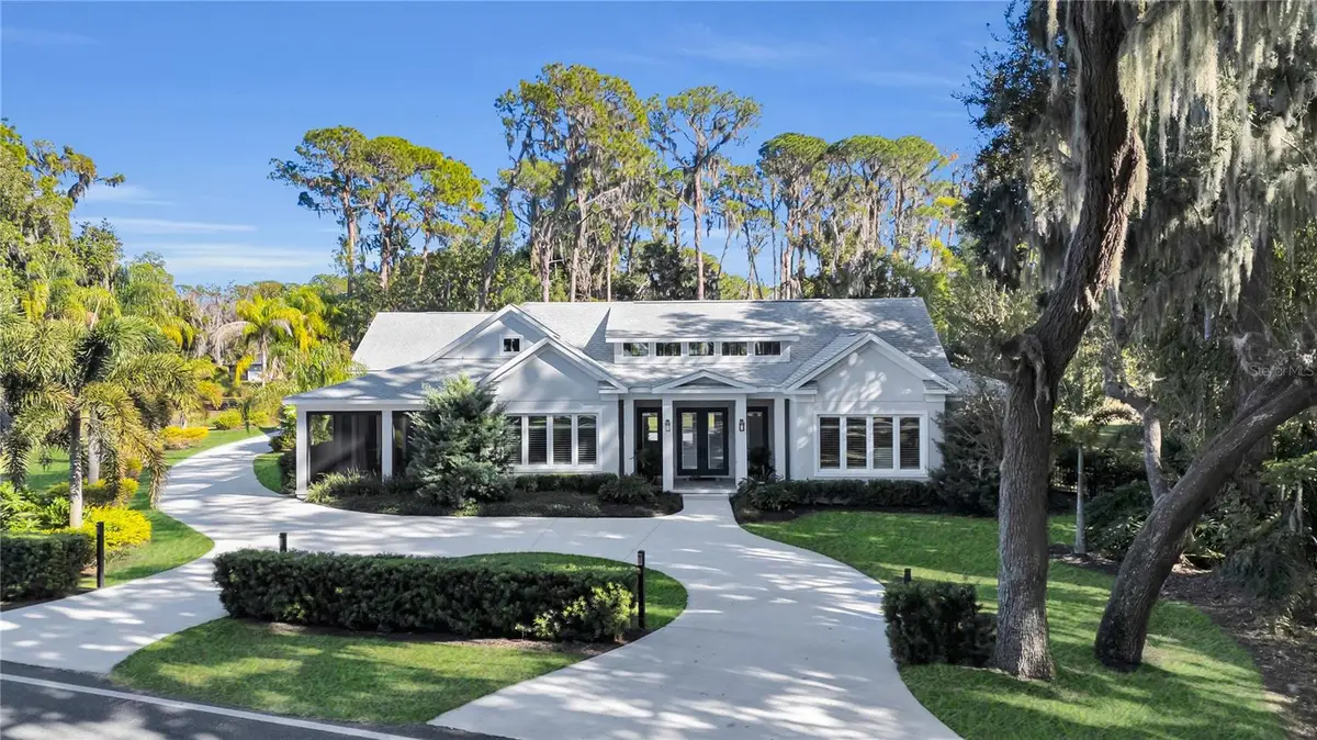 801 Lakeshore Drive, Eustis, FL 32726 - Image #1