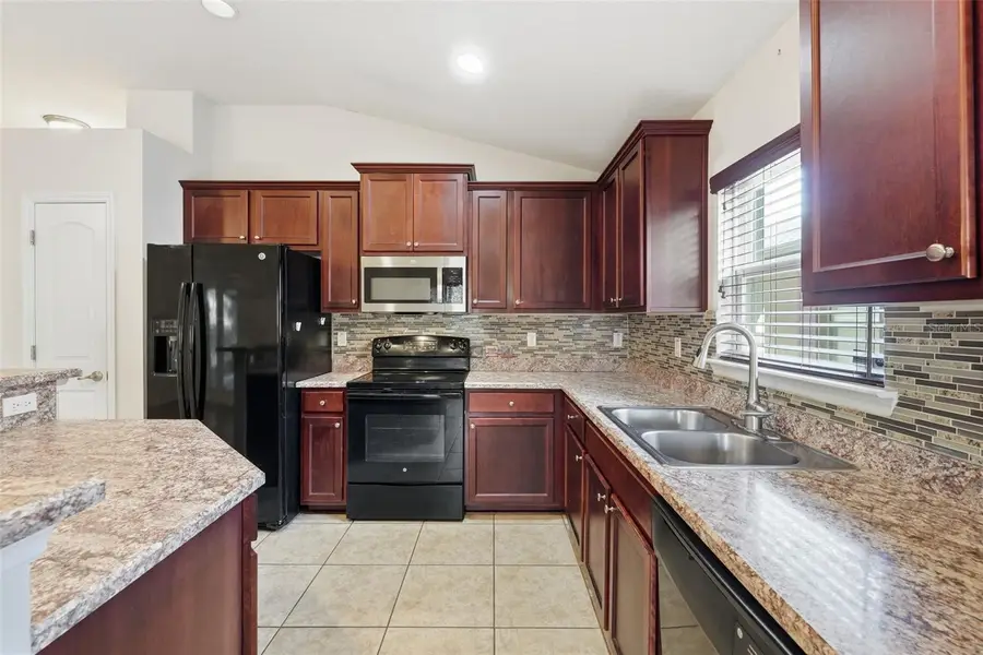 2179 Bexley Drive, Tavares, FL 32778 - Image #3