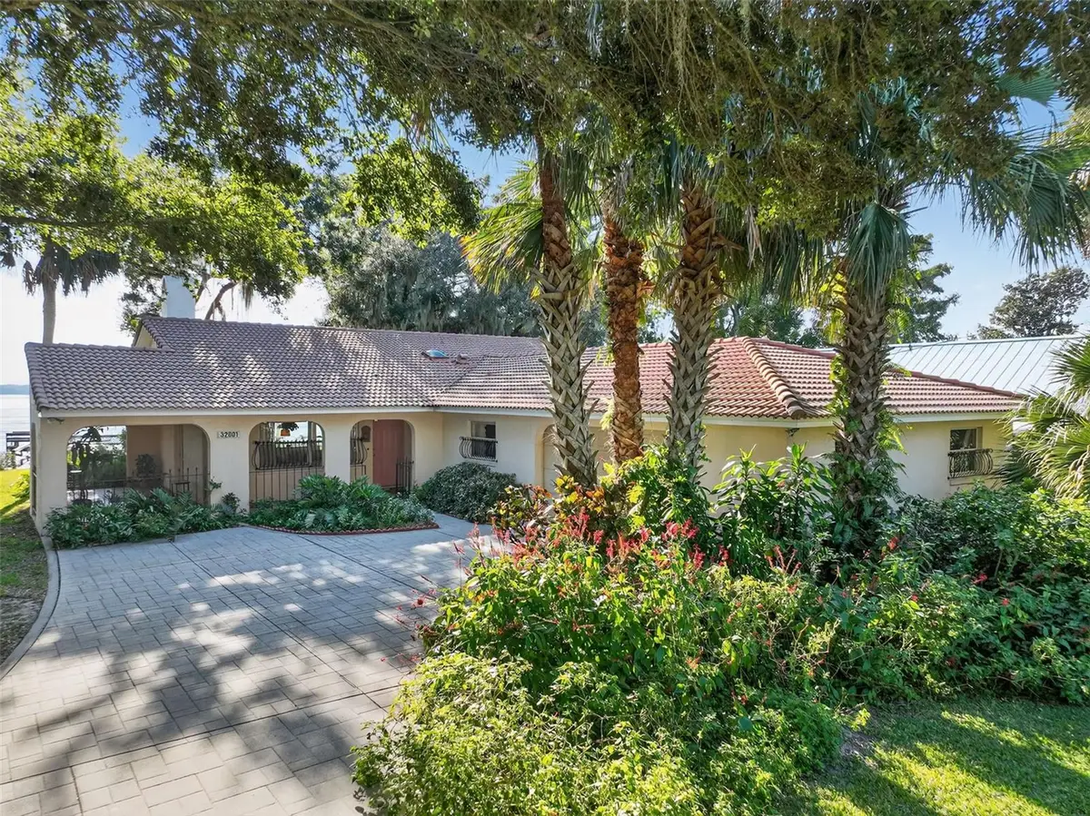 32601 Lakeshore Drive, Tavares, FL 32778 - #1