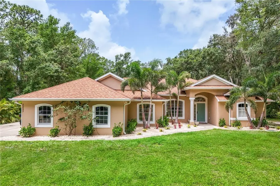 33943 E Lake Joanna Drive, Eustis, FL 32736 - Image #2