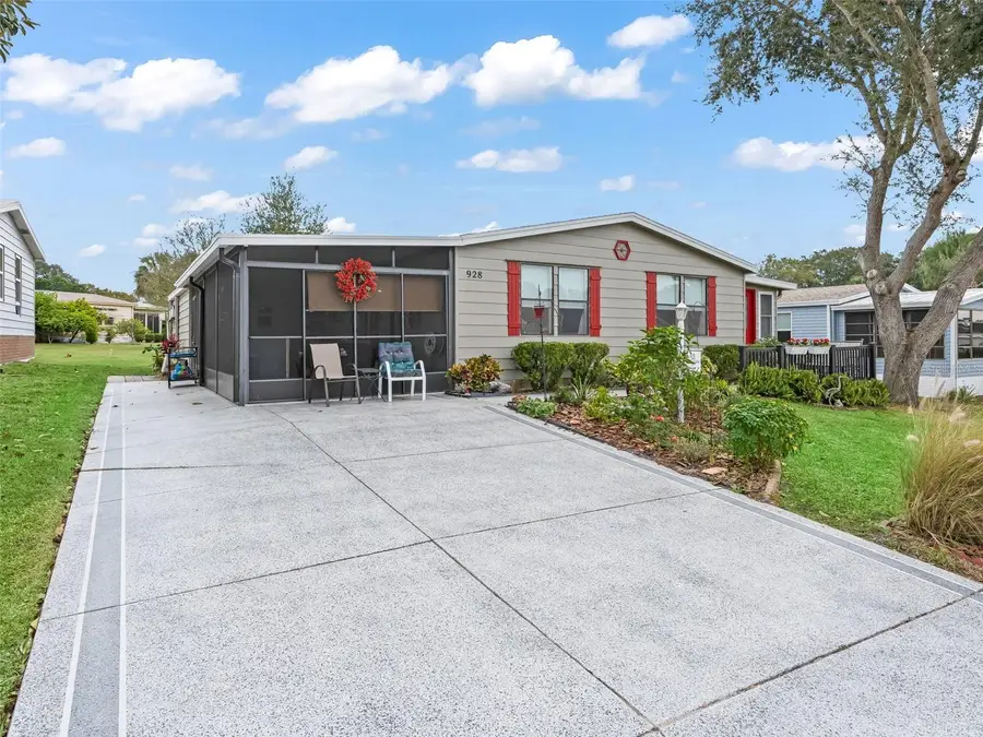 928 Oleander Street, The Villages, FL 32159 - Image #2