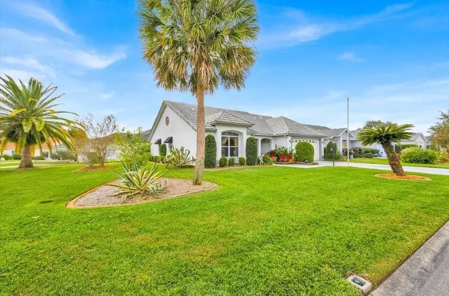 802 Miranda Way, The Villages, FL 32159 - Image #2