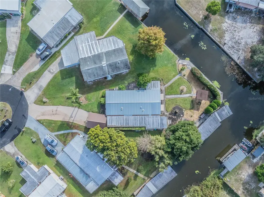 34205 Island Drive, Leesburg, FL 34788 - Image #2