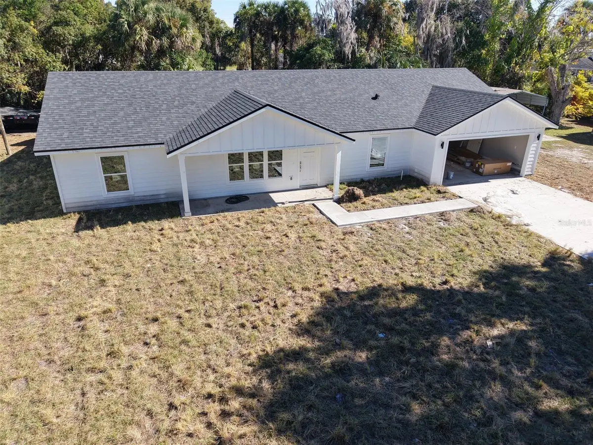 101 Yawn Avenue, Interlachen, FL 32148 - Image #1