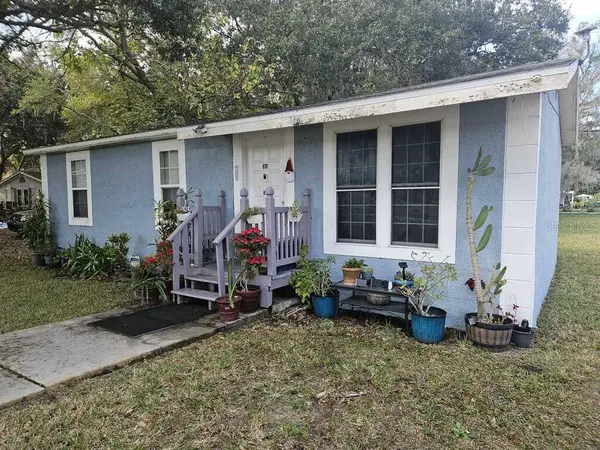 877 Anderson Avenue, MASCOTTE, FL 34753
