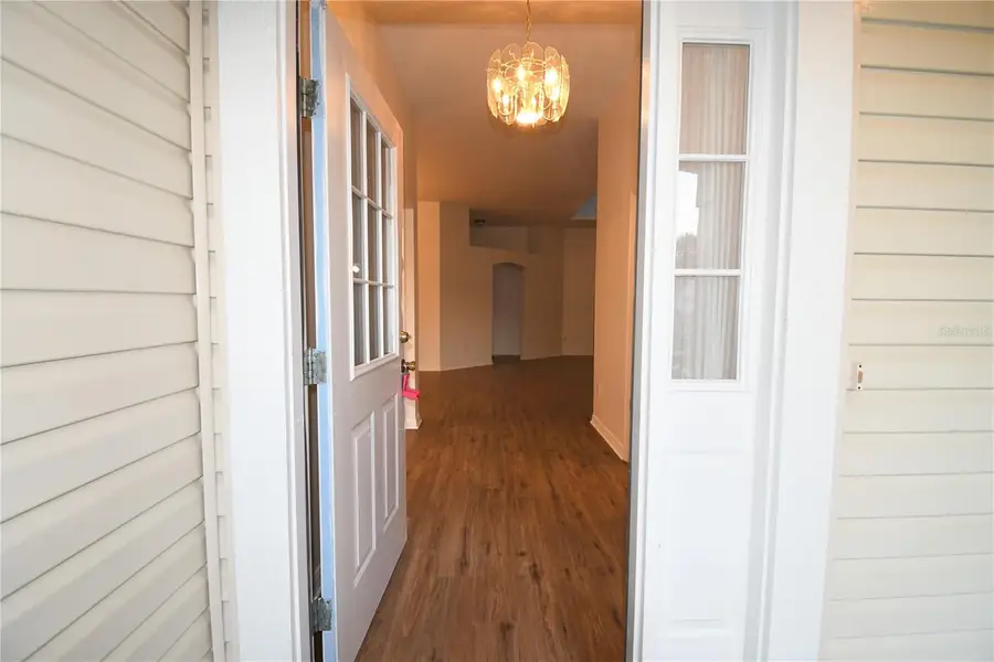 915 Ramos Drive, Lady Lake, FL 32159 - Image #3