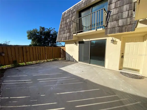 2911 Pecan Avenue, LEESBURG, FL 34748