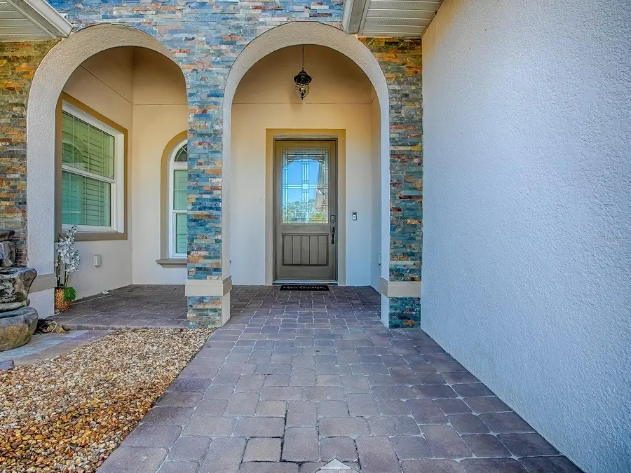 5517 Meadow Hill Loop, Lady Lake, FL 32159 - Image #2