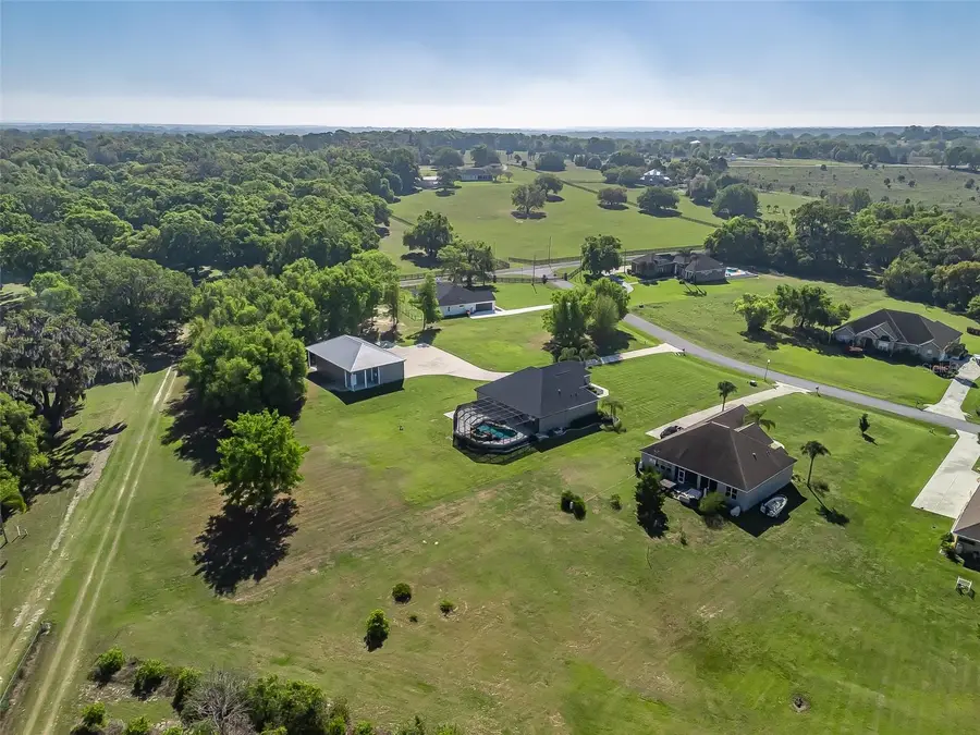 13945 SE 156th Lane, Weirsdale, FL 32195 - Image #2