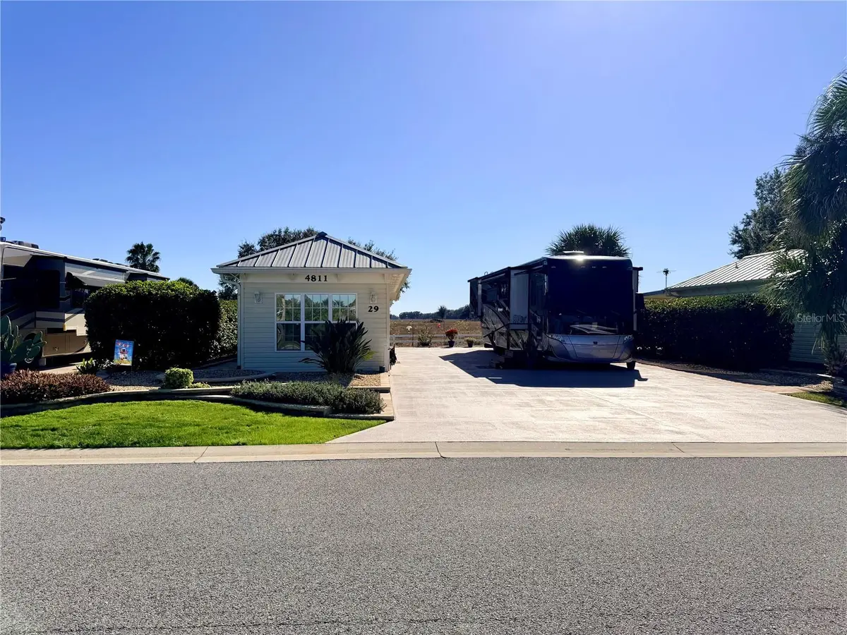 4811 SE 94th Avenue, Webster, FL 33597 - Image #1