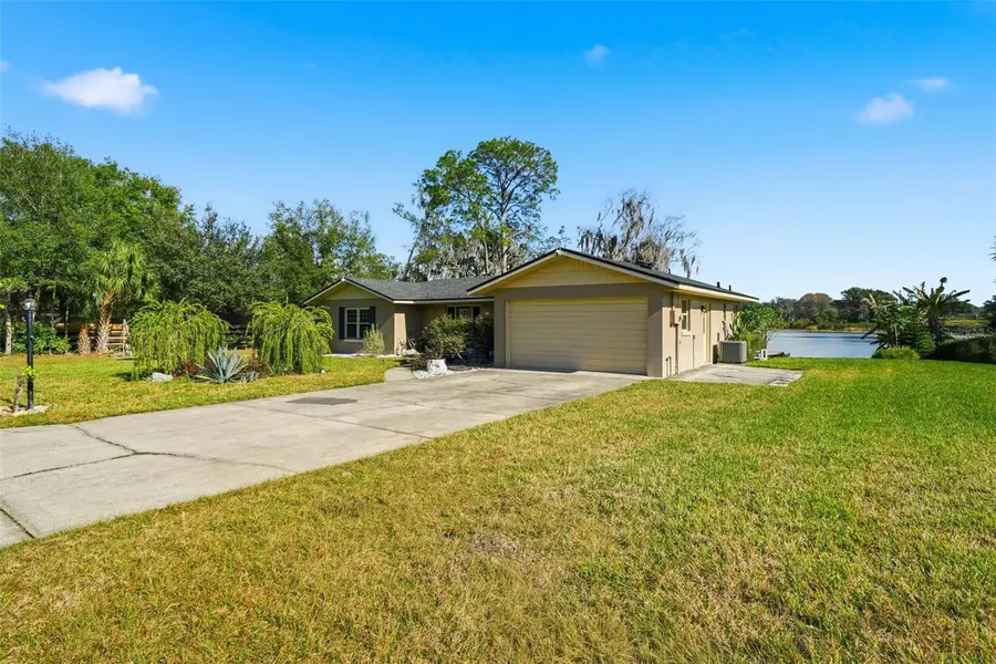 40700 Long Island Drive, Umatilla, FL 32784 - Image #2