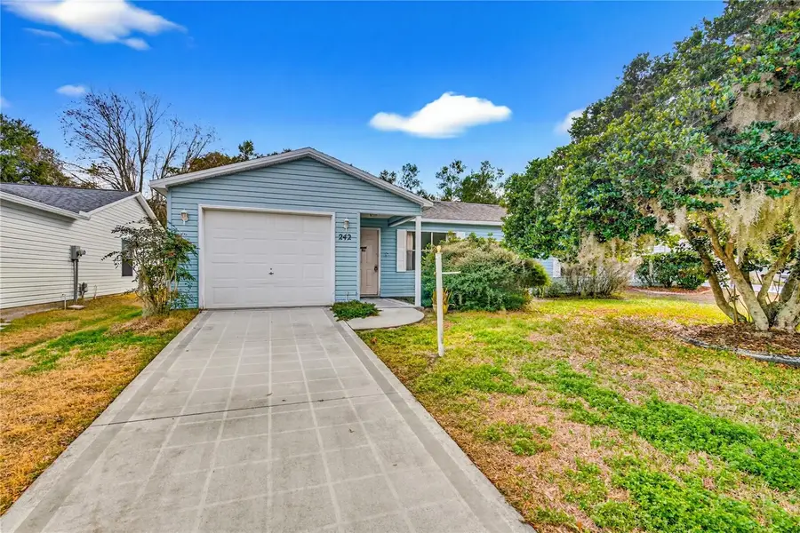 242 Juarez Way, Lady Lake, FL 32159 - #3