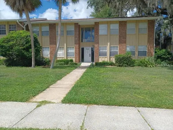 701 Perkins Street #203, LEESBURG, FL 34748