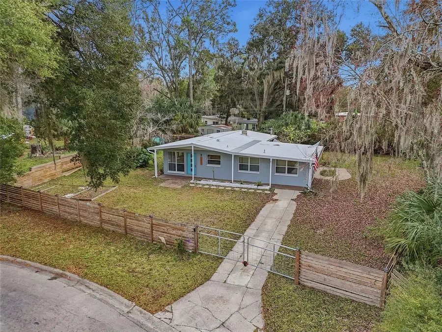 1215 NE 21st Avenue, Gainesville, FL 32609 - Image #2