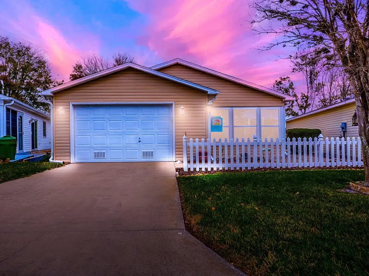 221 Montoya Drive, The Villages, FL 32159 - Image #1