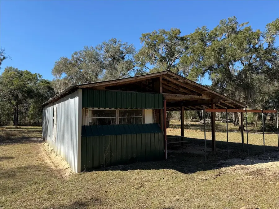 18630 Bradshaw Road, Dade City, FL 33523 - Image #3