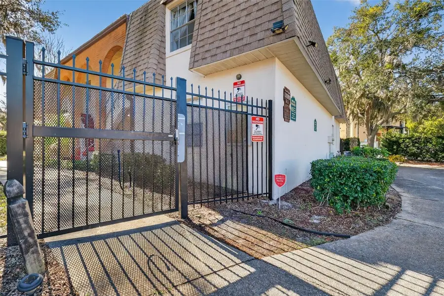 643 W Oak Terrace Drive #B1,B2,B3,B4, Leesburg, FL 34748 - Image #2