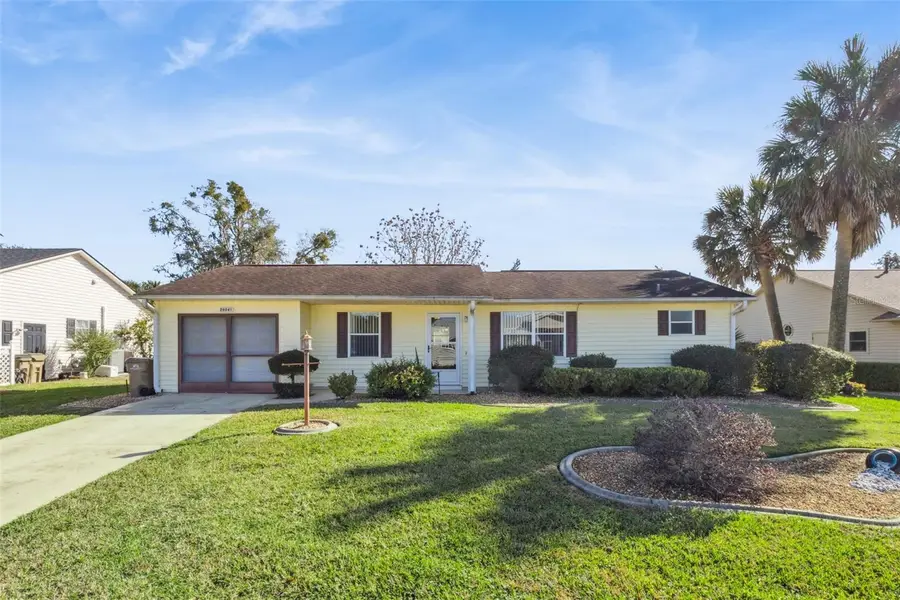 26041 Newcombe Circle, Leesburg, FL 34748 - Image #2