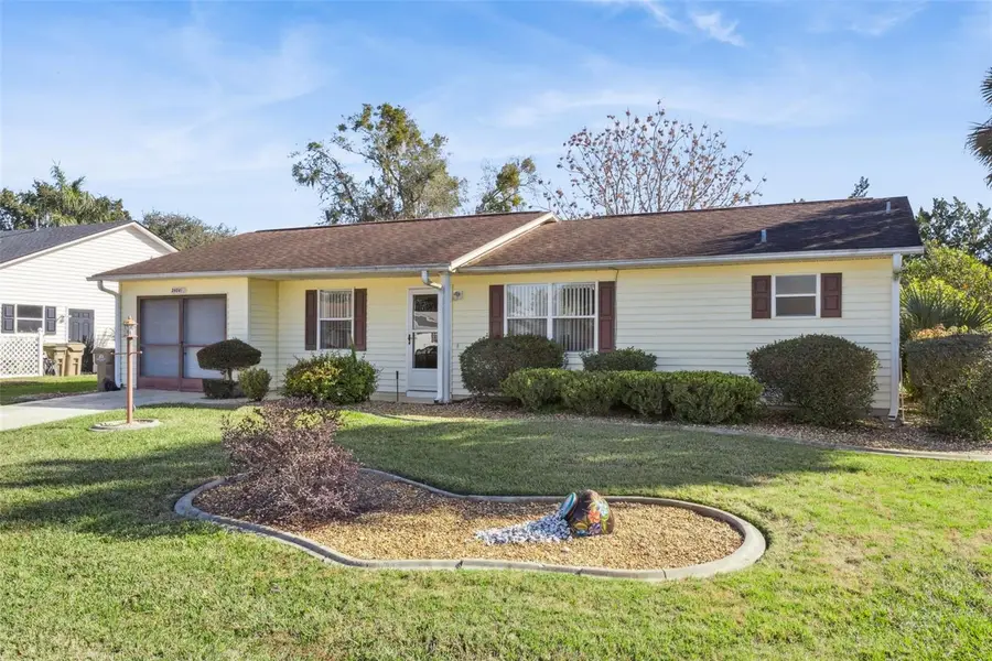 26041 Newcombe Circle, Leesburg, FL 34748 - Image #3