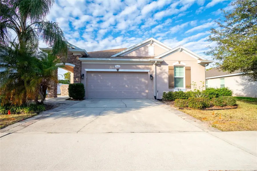 201 Compass Rose Drive, Groveland, FL 34736 - Image #2