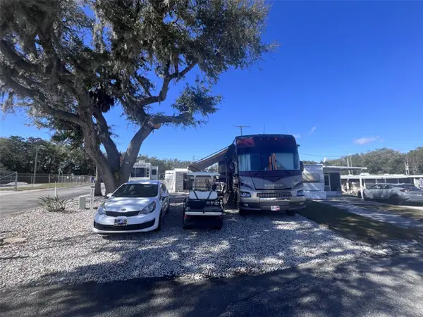 38201 Magpie Way, LEESBURG, FL 34788