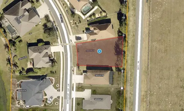 8062 Bridgeport Bay Circle, MOUNT DORA, FL 32757