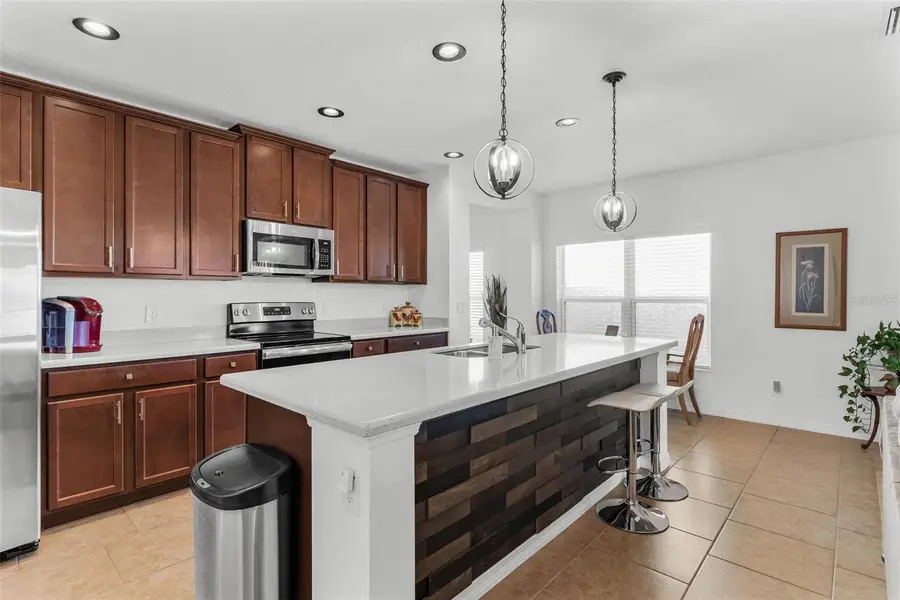 2032 Sloans Outlook Drive, Groveland, FL 34736 - Image #3