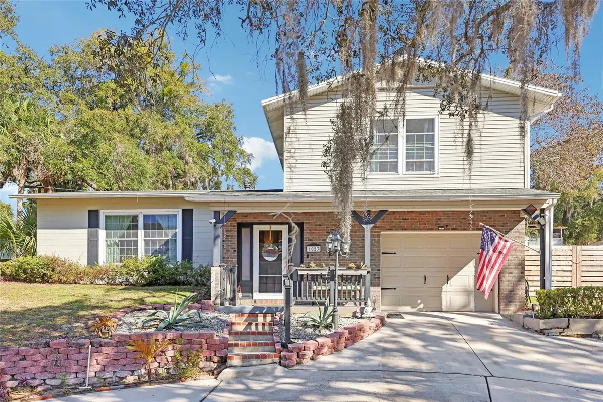 1023 S Morningside Drive, Eustis, FL 32726 - #1